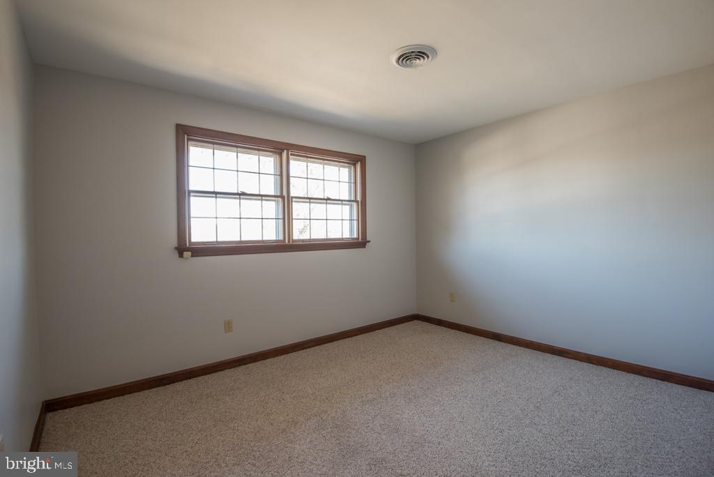 2123 Cider Press Road Manheim, PA 17545 - Photo 29 of 51