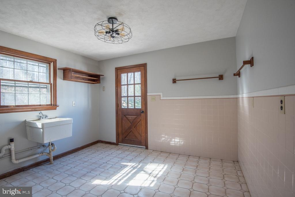 2123 Cider Press Road Manheim, PA 17545 - Photo 40 of 51