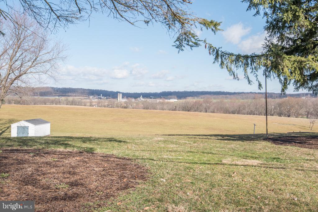 2123 Cider Press Road Manheim, PA 17545 - Photo 48 of 51