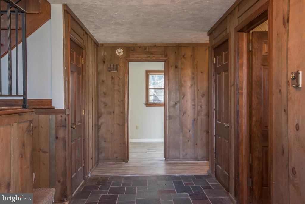 2123 Cider Press Road Manheim, PA 17545 - Photo 6 of 51
