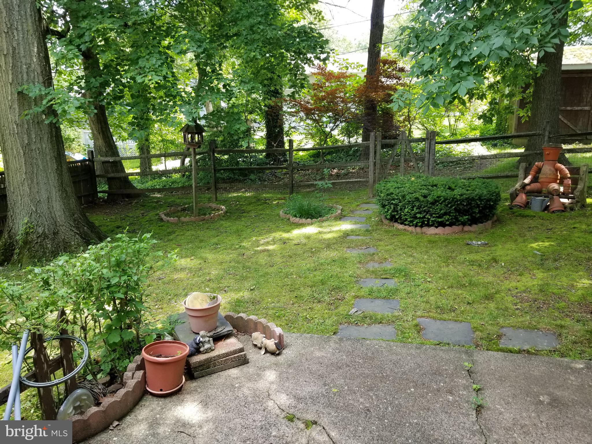 180 Windmill Road Willow Grove, PA 19090 - Photo 2 of 23 Gallery Image 2