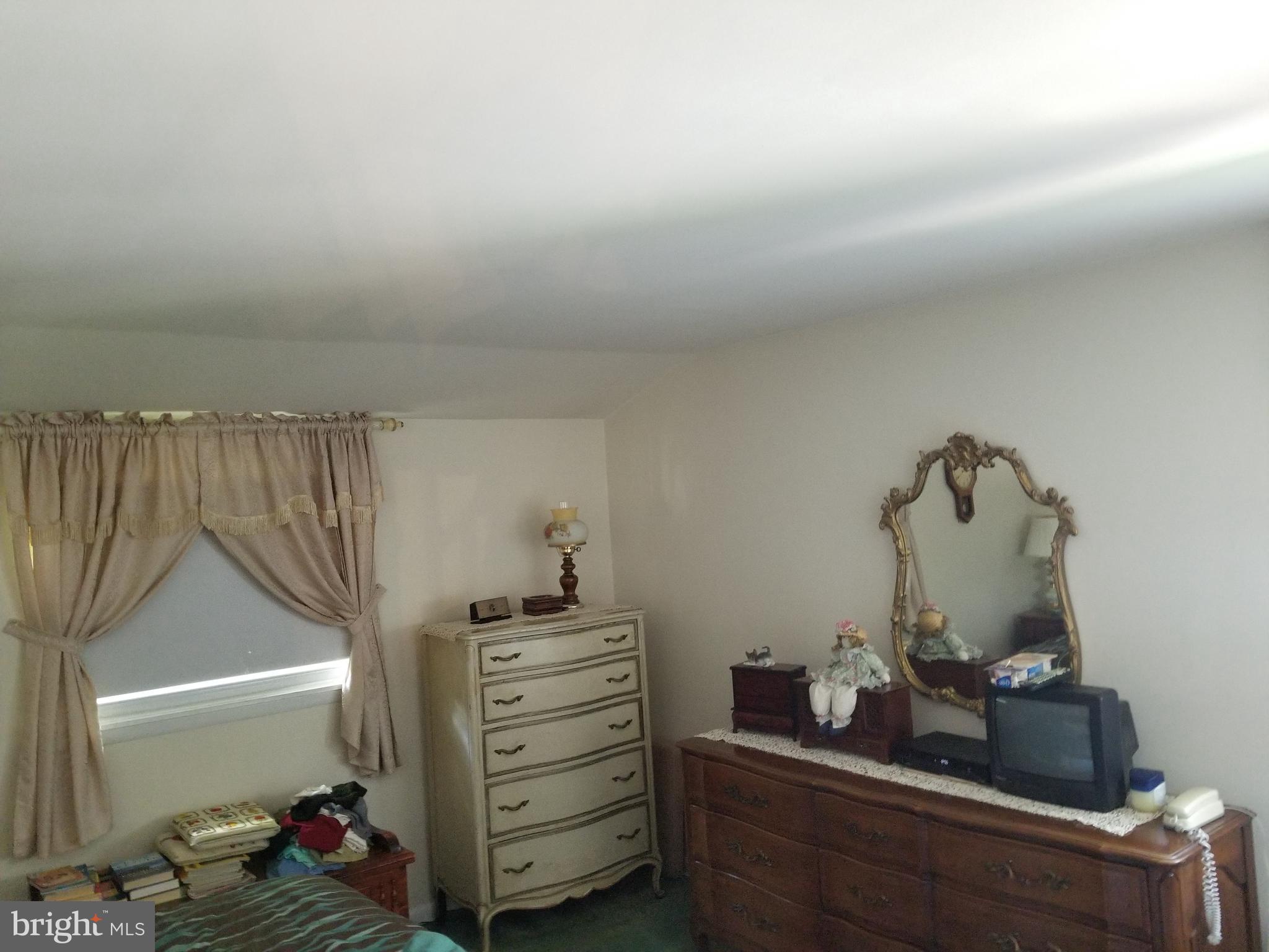 180 Windmill Road Willow Grove, PA 19090 - Photo 12 of 23 Gallery Image 12