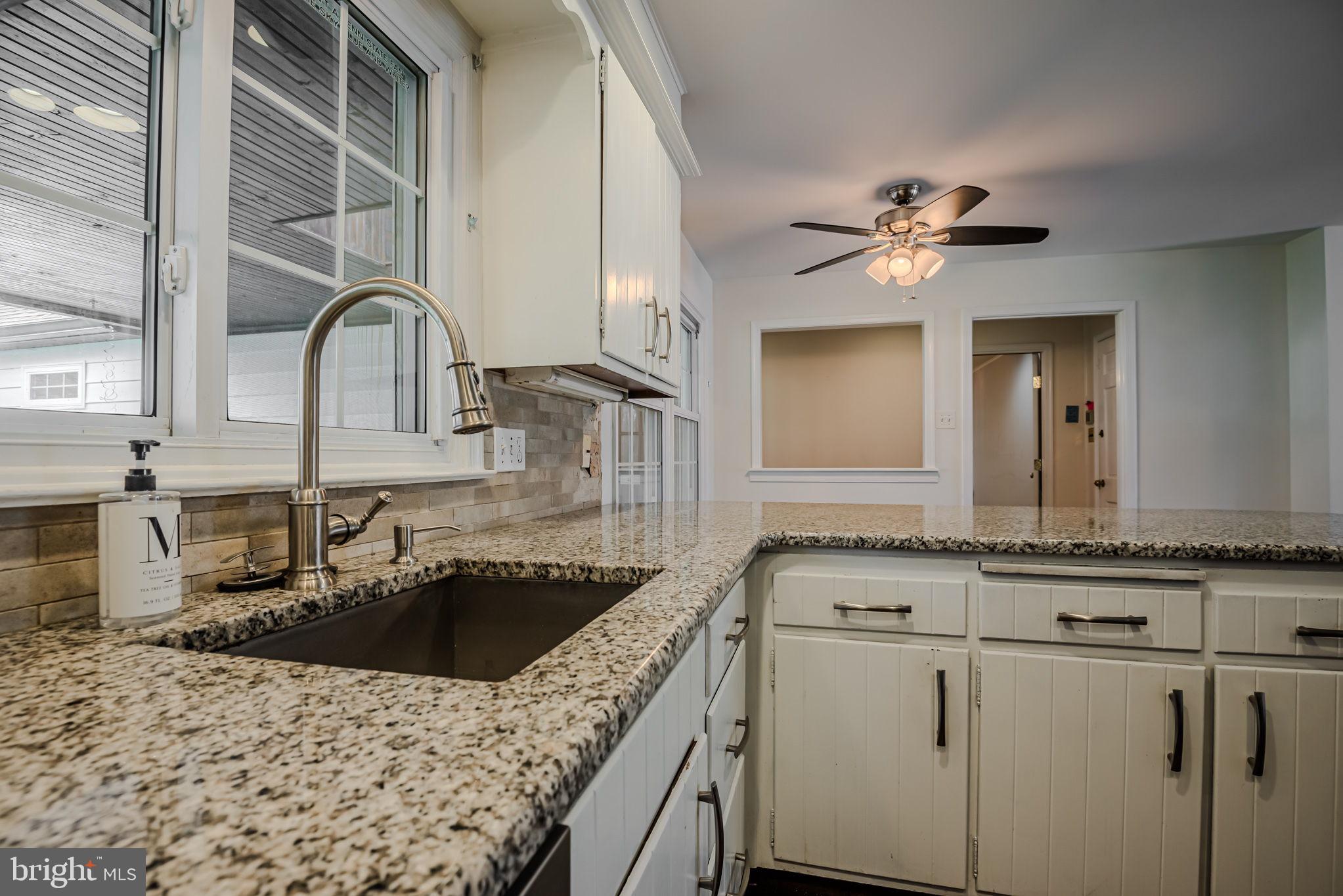 211 Hitching Post Drive Wilmington, DE 19803 - Photo 17 of 67 Kitchen - Granite Countertops