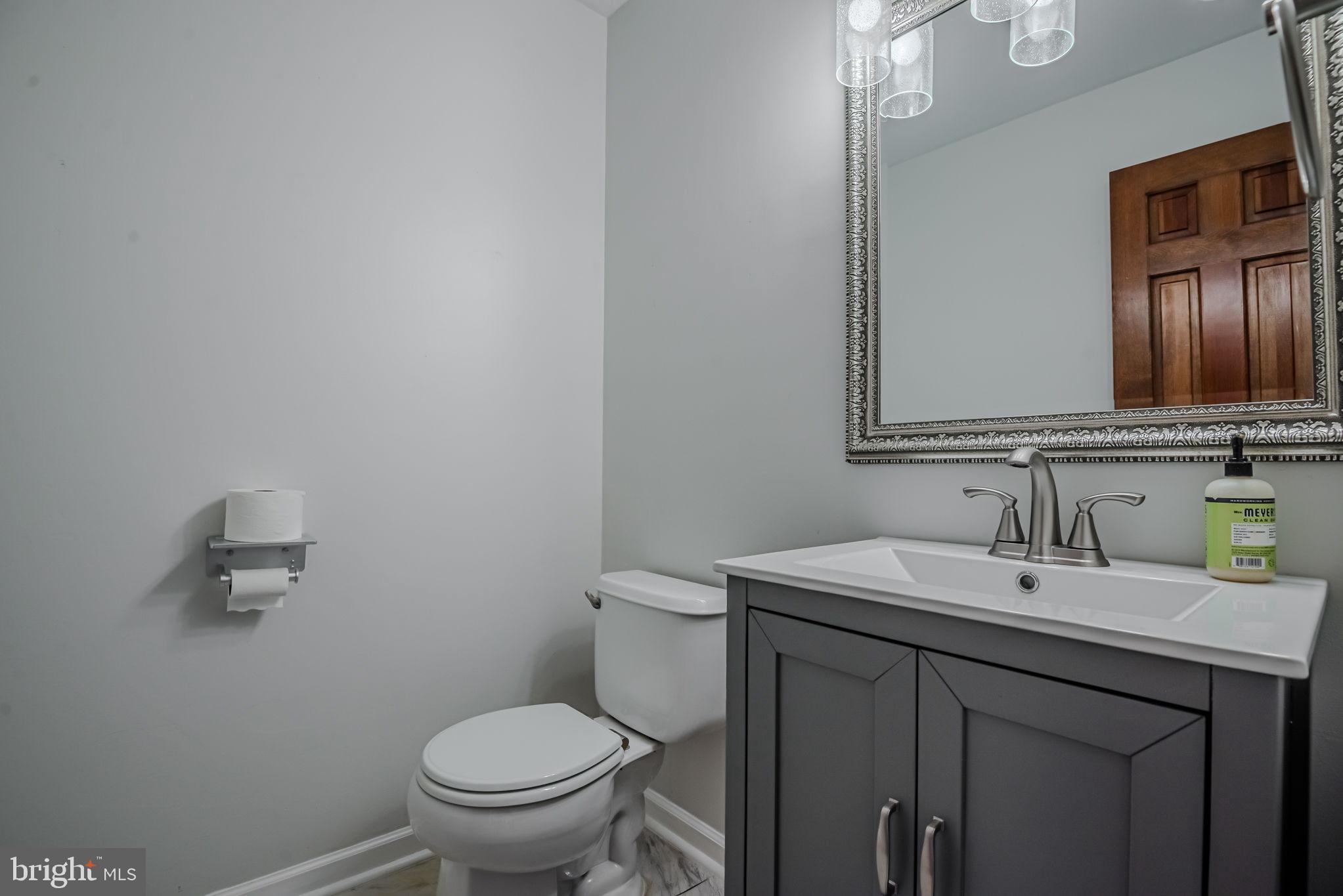 211 Hitching Post Drive Wilmington, DE 19803 - Photo 32 of 67 Main Floor - Powder Room