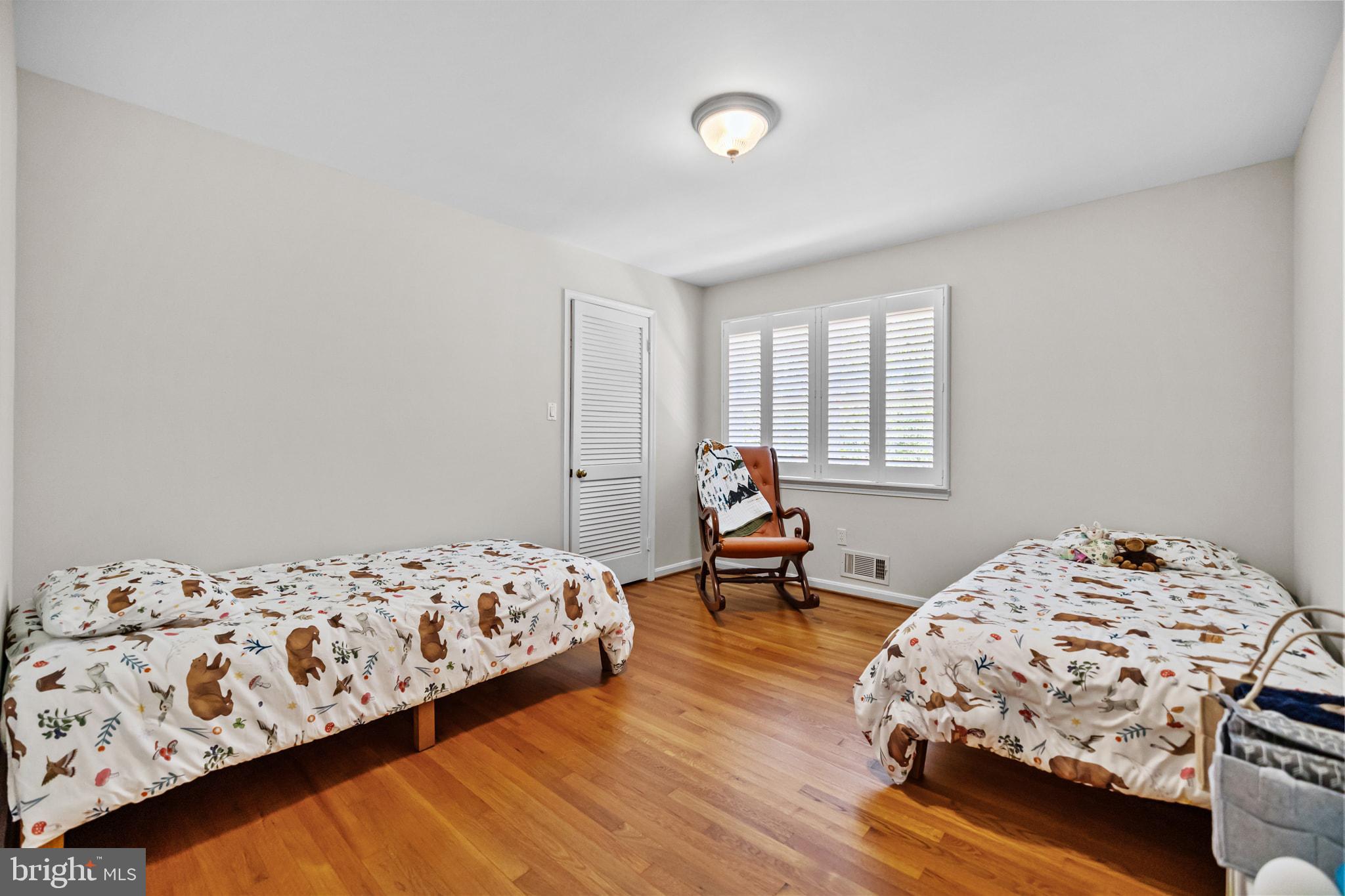 12007 Turf Lane Reston, VA 20191 - Photo 33 of 69