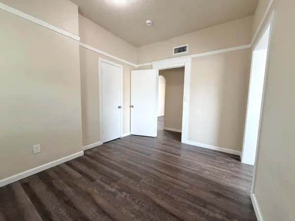 $275,000 | 622 North Palm Avenue, Fresno, CA 93728
