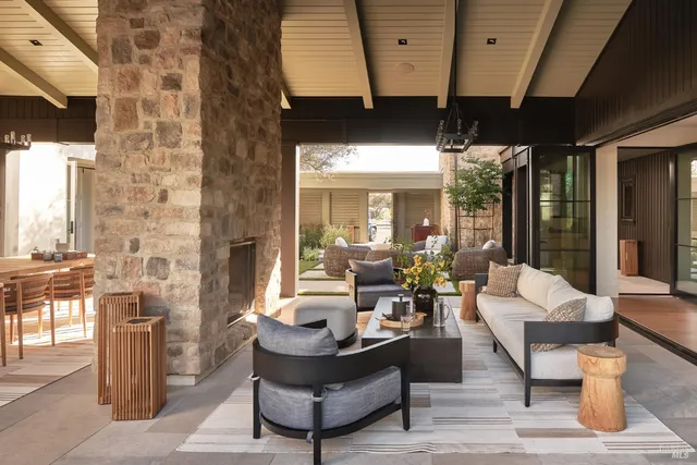 $7,999,000 | 106 Vintners Court, Napa, CA 94559