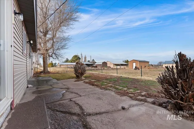 $350,000 | 14064 Southwest Parker Dr Mountain, Mountain Home, ID 83647