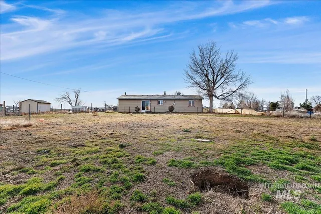 $350,000 | 14064 Southwest Parker Dr Mountain, Mountain Home, ID 83647