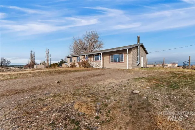 $365,000 | 14064 Southwest Parker Dr Mountain, Mountain Home, ID 83647