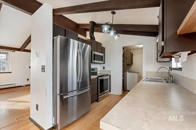 $350,000 | 14064 Southwest Parker Dr Mountain, Mountain Home, ID 83647