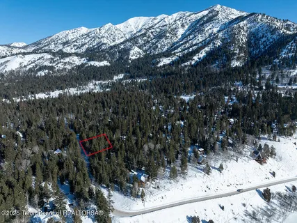 $350,000 | Lot 31 Pine Alpine Wy, Alpine, WY 83128