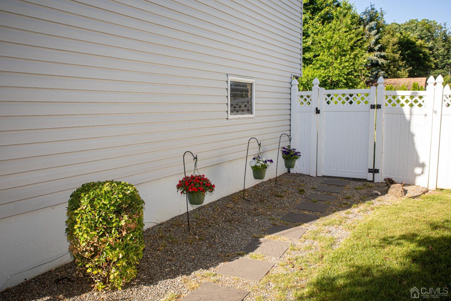 25 Finley Road Edison, NJ 08817 - Photo 10 of 51 a view of a entryway front of house