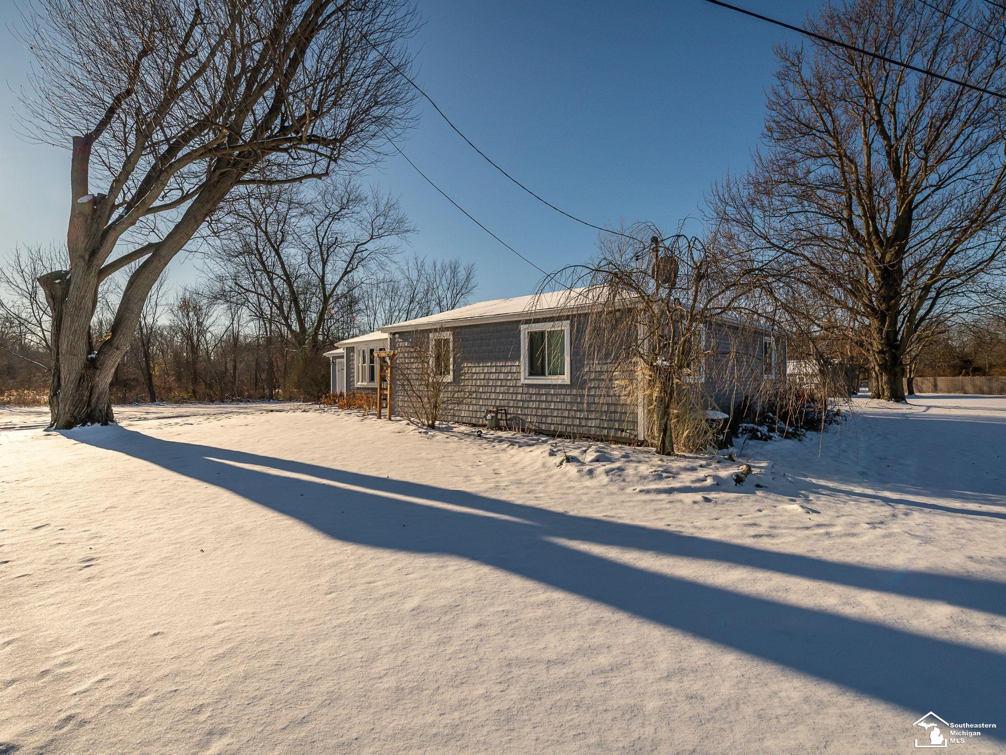 8485 South Stony Creek Road Carleton, MI 48117 - Photo 27 of 45