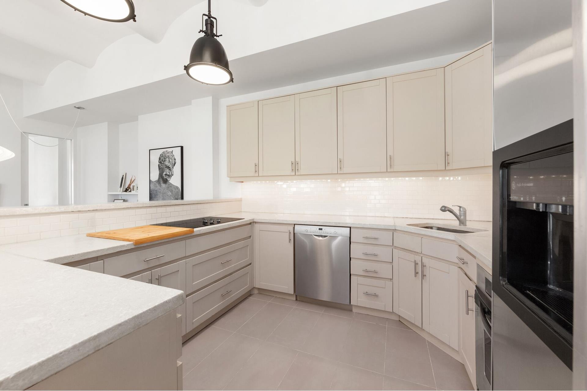 11 East 22nd Street, Unit 7 Manhattan, NY 10010 - Photo 3 of 9