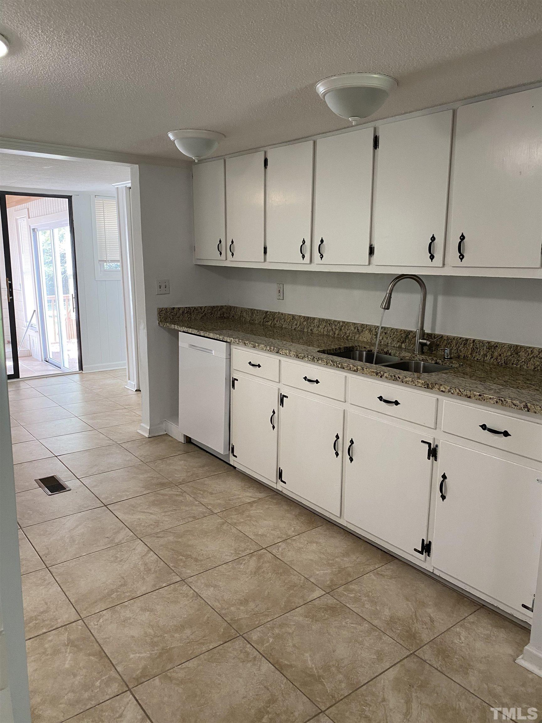 3028 Cheek Road Durham, NC 27704 - Photo 8 of 21 Gallery Image 8