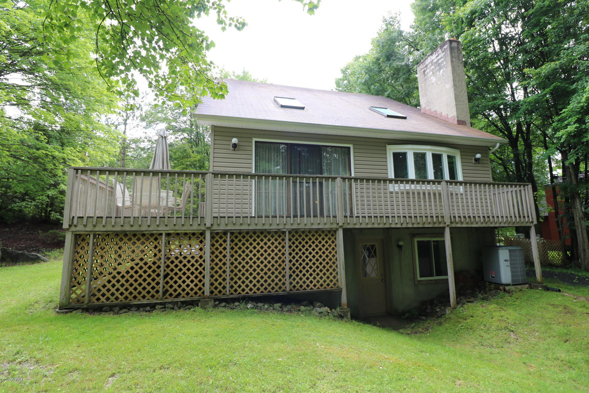 6 High Point Court Lake Ariel, PA 18436 - Photo 3 of 44