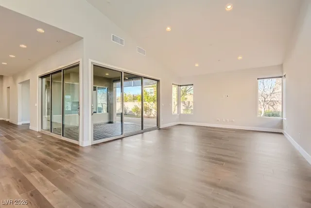 $4,000 | 3008 Barrett Springs Avenue, Henderson, NV 89044