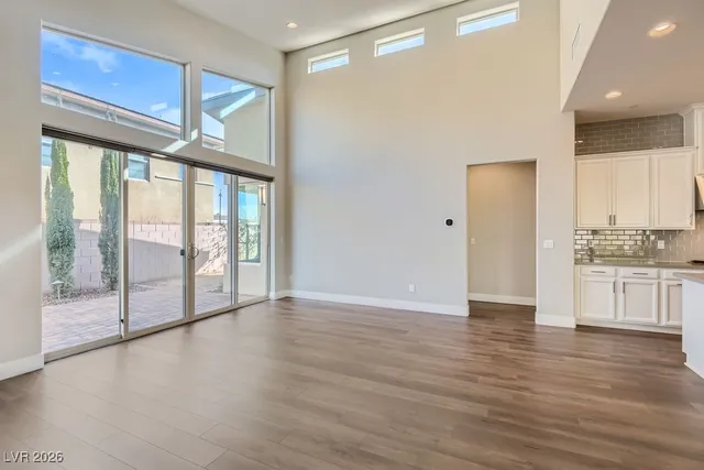 $4,000 | 3008 Barrett Springs Avenue, Henderson, NV 89044