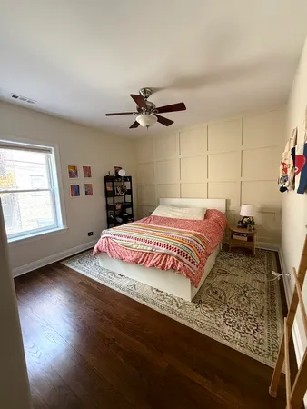 $3,200 | 526 West Cornelia Avenue, Unit 1, Chicago, IL 60657