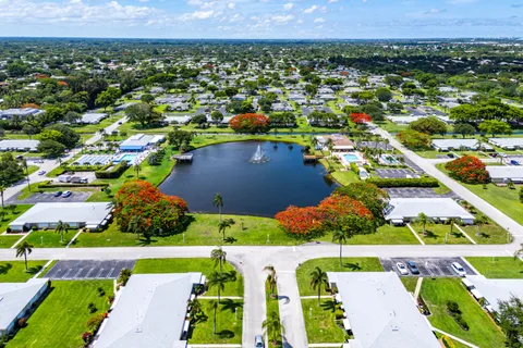 $249,900 | 112 High Point Boulevard, Unit D, Delray Beach, FL 33445