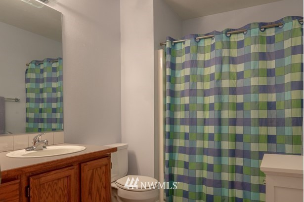 15021 Stevens Road Southeast Olalla, WA 98359 - Photo 12 of 25 Gallery Image 12