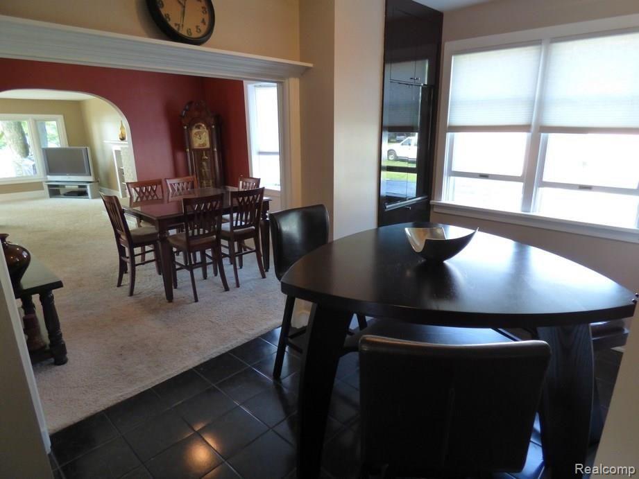 3581 Mann Road Clarkston, MI 48346 - Photo 9 of 52 P1110415.jpg