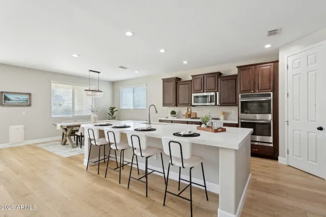 $985,000 | 10723 East Deawalter Avenue, Mesa, AZ 85212