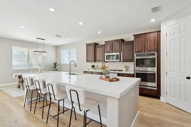 $985,000 | 10723 East Deawalter Avenue, Mesa, AZ 85212