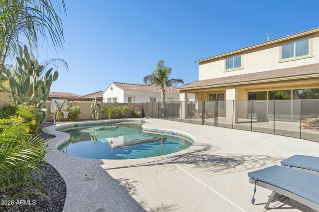 $985,000 | 10723 East Deawalter Avenue, Mesa, AZ 85212