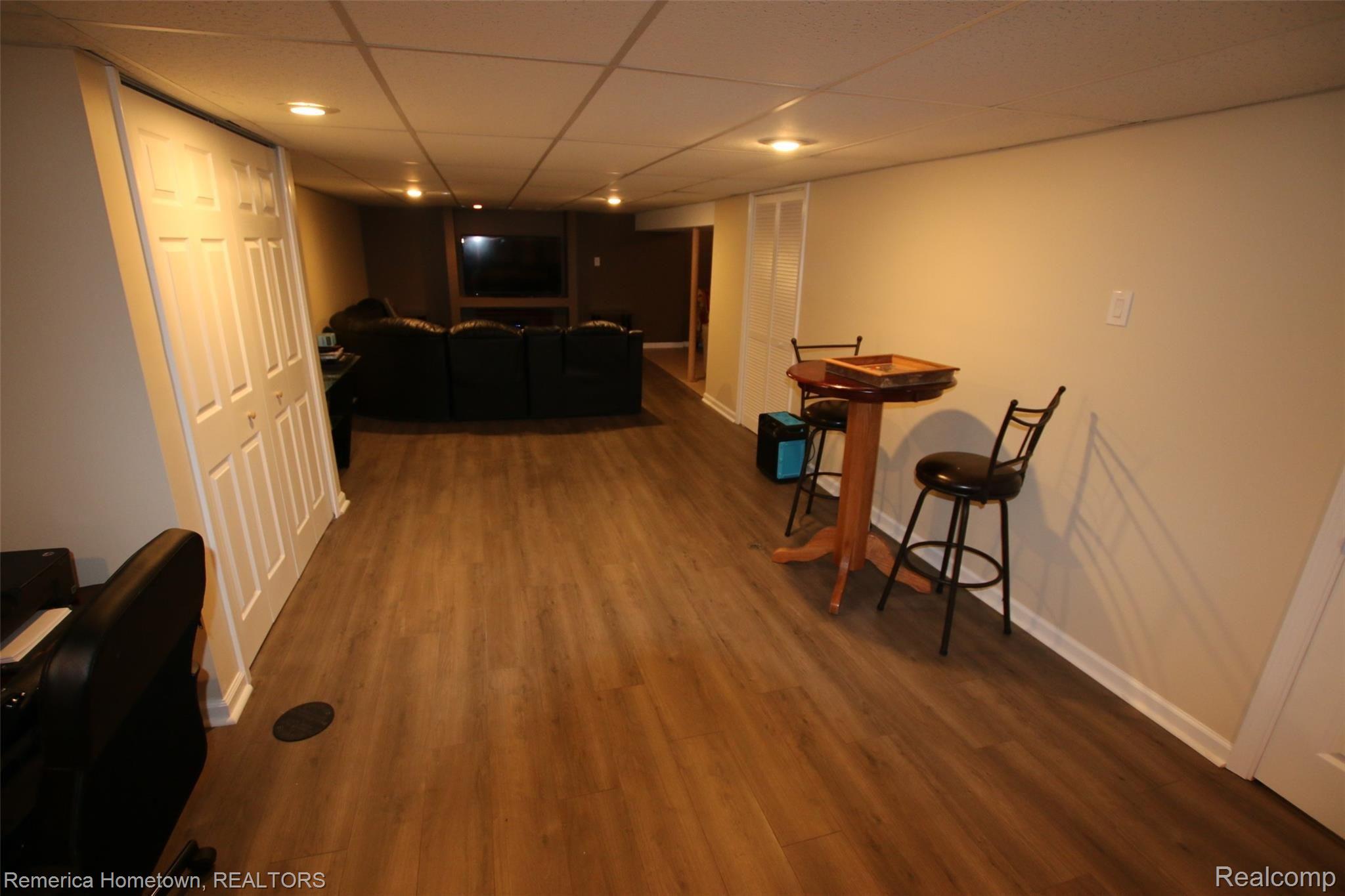 32380 Marblehead Road Farmington, MI 48336 - Photo 13 of 15 IMG_1704.JPG