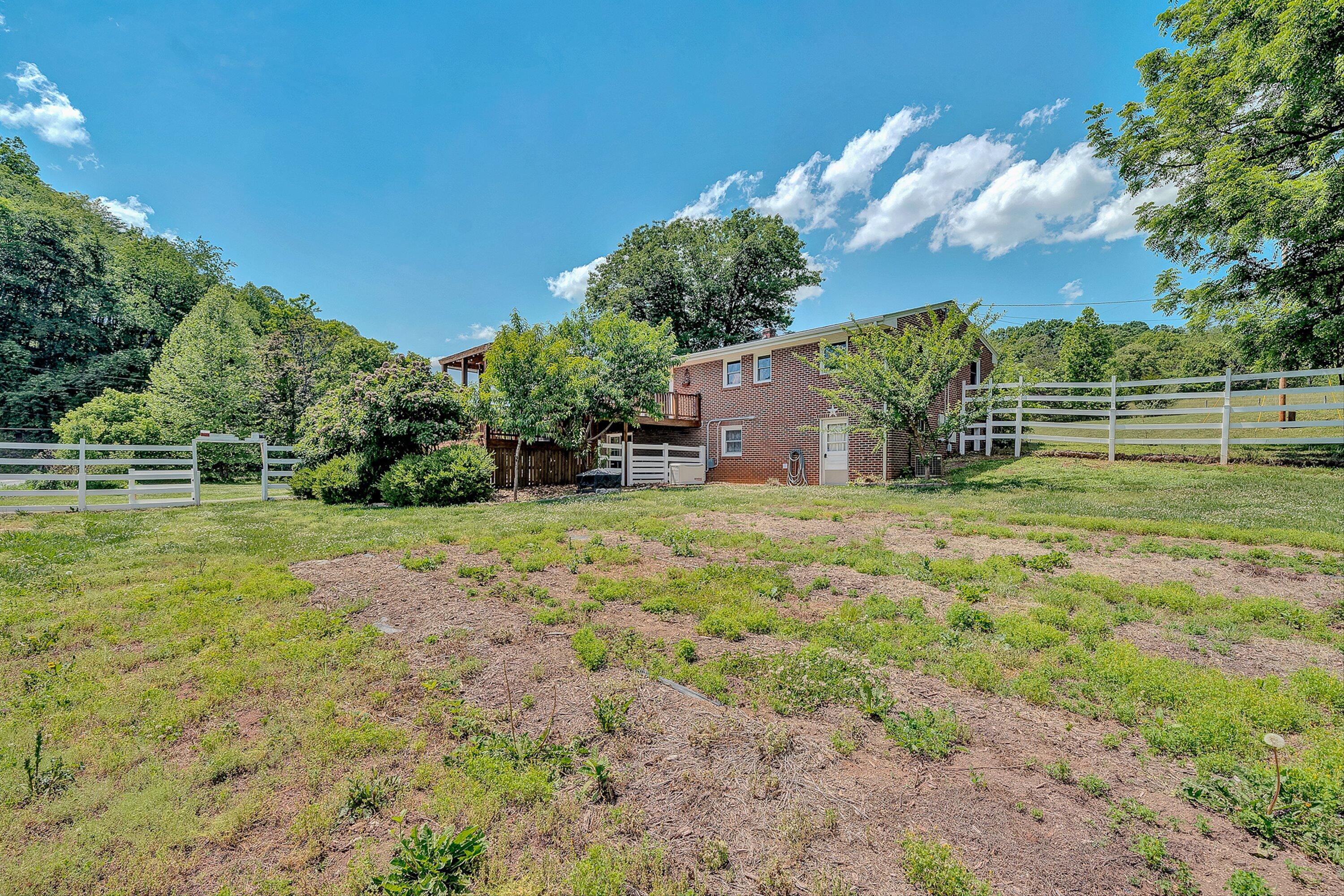 17 Valley View Road Hardy, VA 24101 - Photo 42 of 48 50-VM-00735