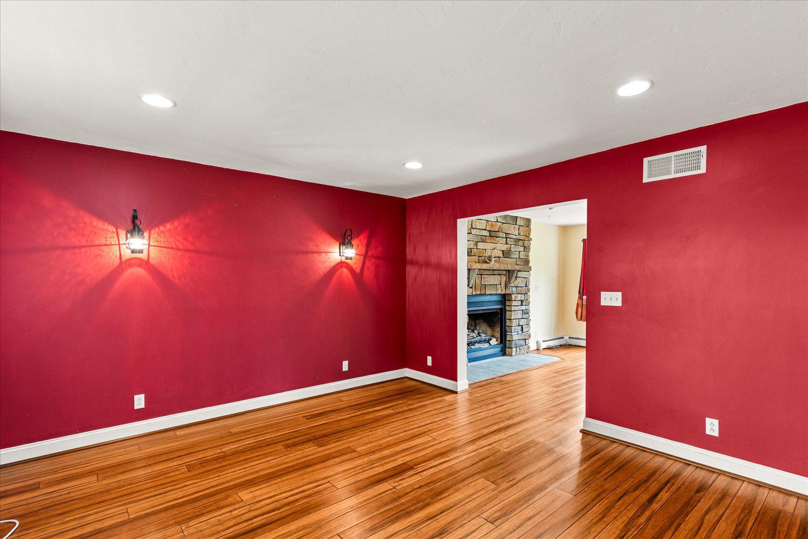 333 Newcomer Road Windsor, PA 17366 - Photo 14 of 112 Living Room