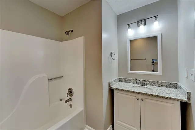 $2,400 | 4203 East Emerald Drive Northwest, Kennesaw, GA 30144