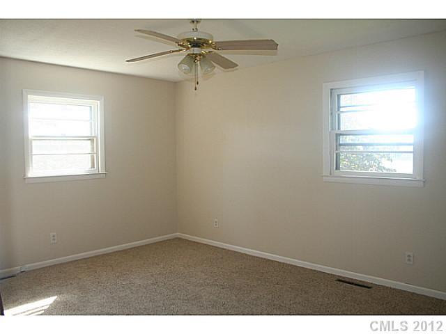 1054 Shiloh Road Catawba, NC 28609 - Photo 10 of 12 Gallery Image 10