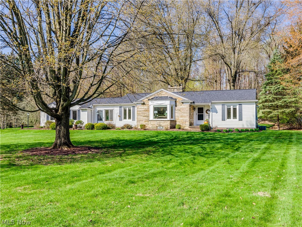 4620 Heather Hills Road Akron, OH 44333 - Photo 1 of 34