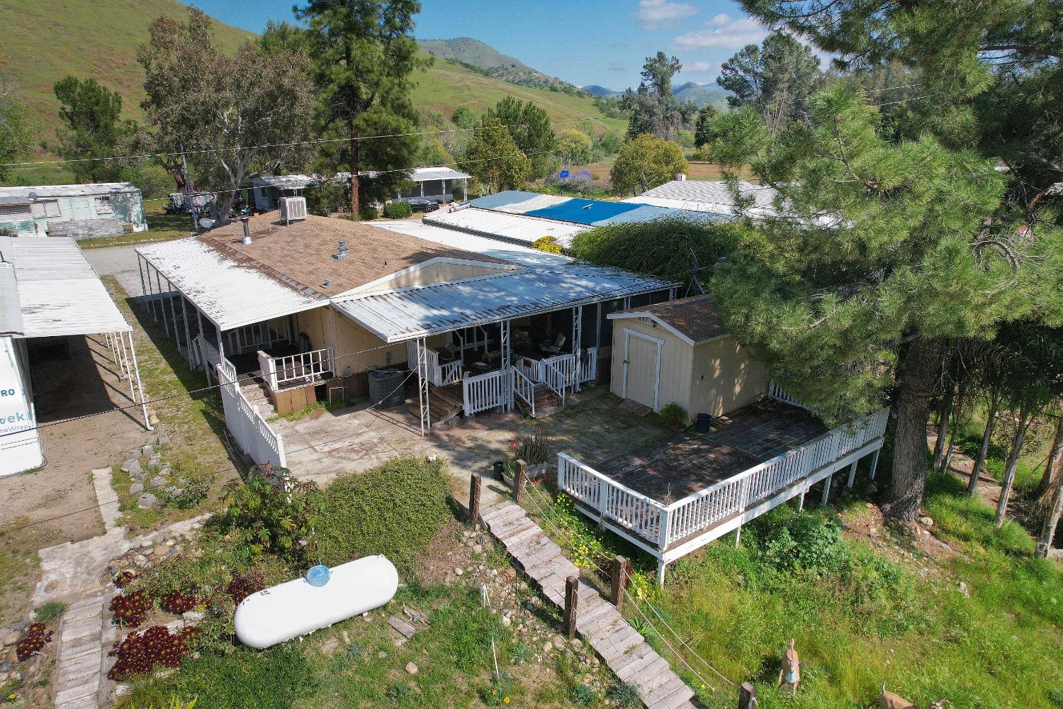 25433 East Trimmer Springs Road, Unit 4 Sanger, CA 93657 - Photo 24 of 33