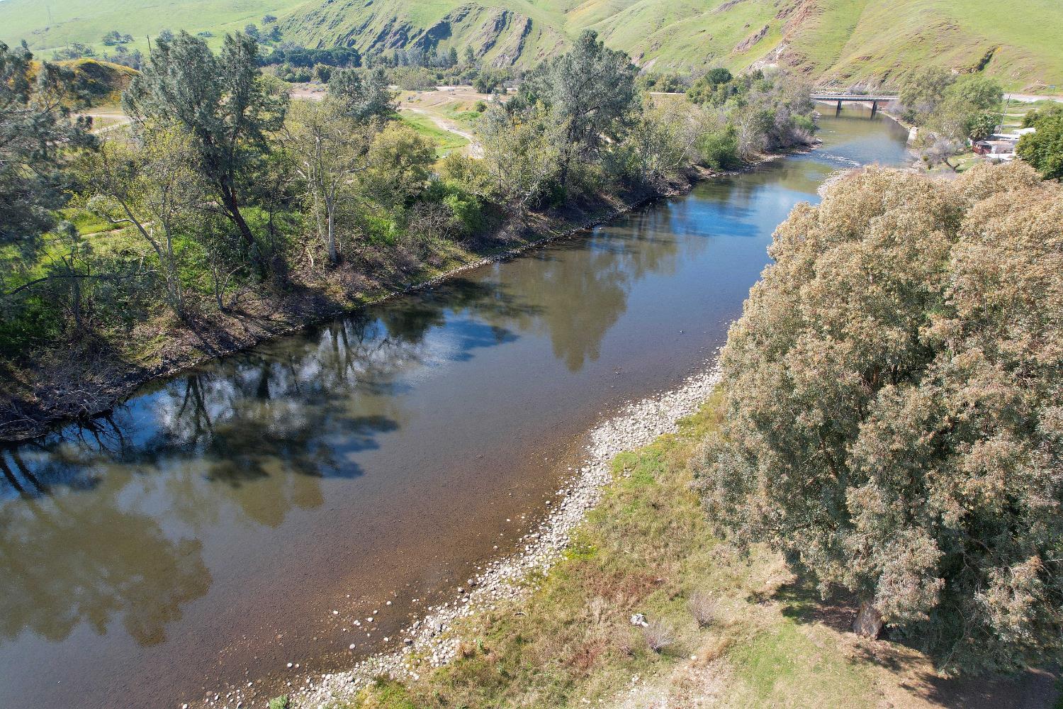 25433 East Trimmer Springs Road, Unit 4 Sanger, CA 93657 - Photo 29 of 33