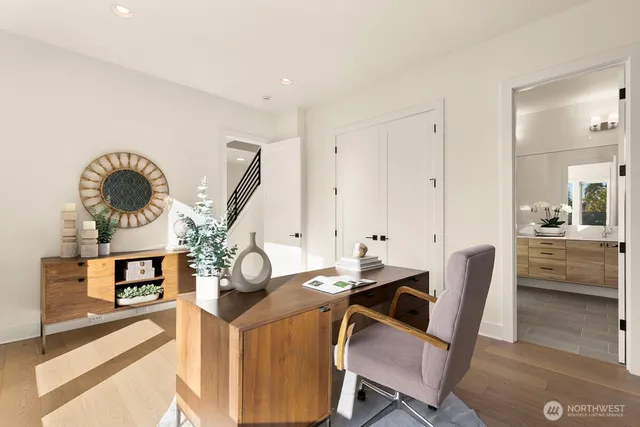 $2,995,000 | 1004 166th Place Northeast, Bellevue, WA 98008