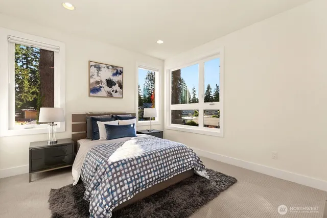 $2,995,000 | 1004 166th Place Northeast, Bellevue, WA 98008