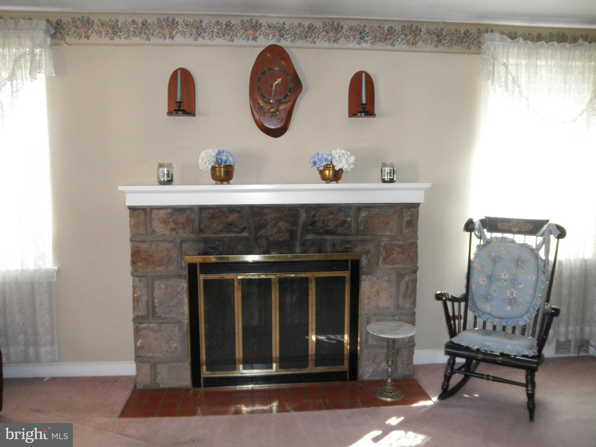 144 Berkeley Road Glenside, PA 19038 - Photo 5 of 21 Living Room Fireplace