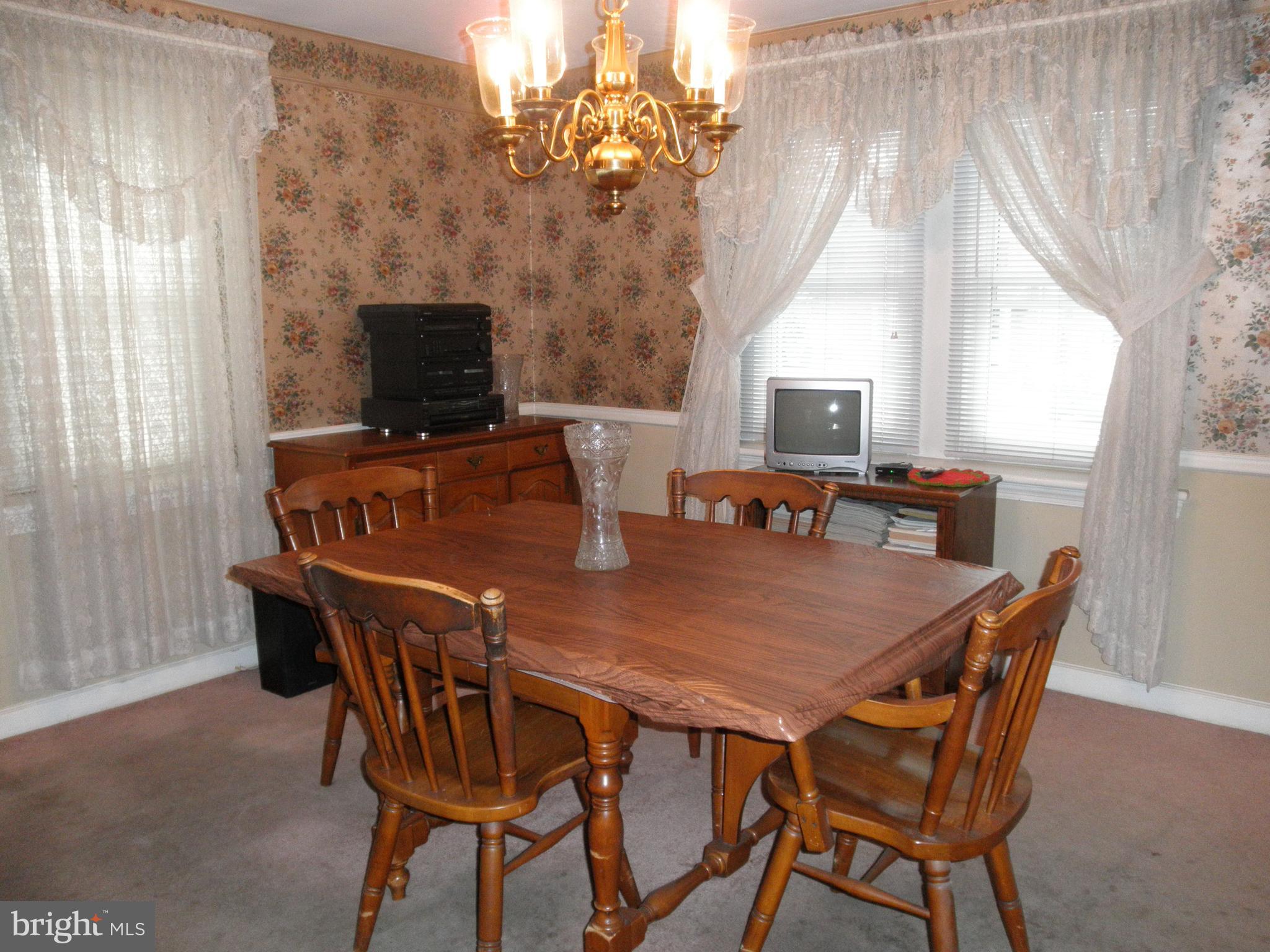 144 Berkeley Road Glenside, PA 19038 - Photo 7 of 21 Dining Room