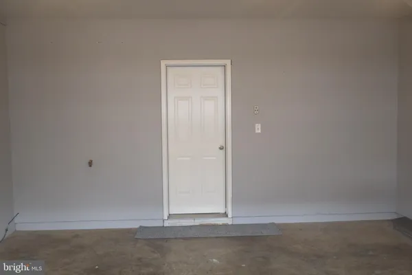 $2,250 | 10347 Lantern Lane, Hagerstown, MD 21740