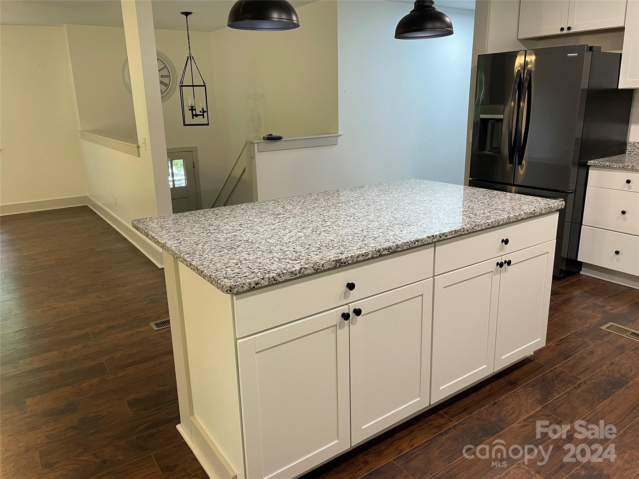 115 Cherokee Way Marion, NC 28752 - Photo 6 of 48 Gallery Image 6