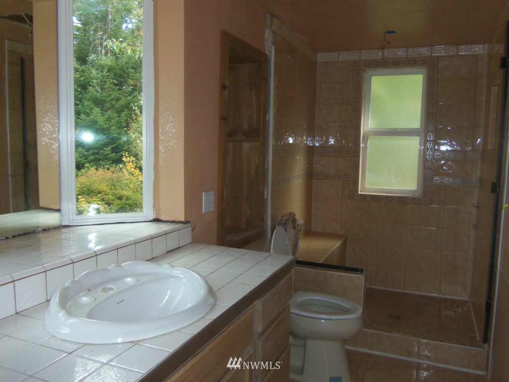 5791 Westside Road Cle Elum, WA 98922 - Photo 5 of 12 Gallery Image 5