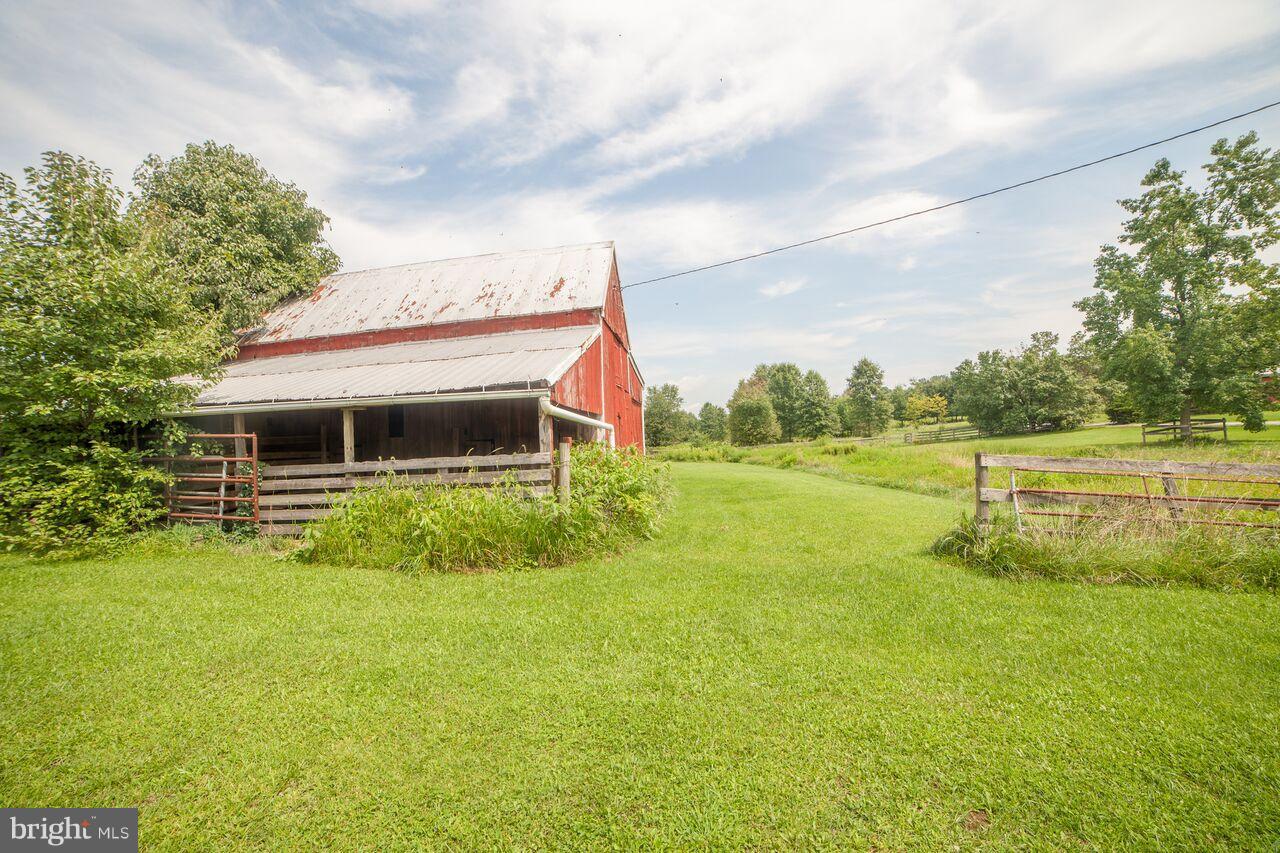 9702 McKinstry Mill Road Union Bridge, MD 21791 - Photo 14 of 20 Barn