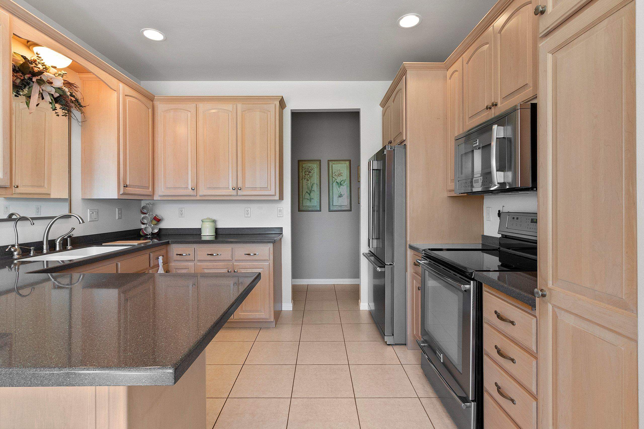 1653 Remington Ridge Way De Pere, WI 54115 - Photo 35 of 58