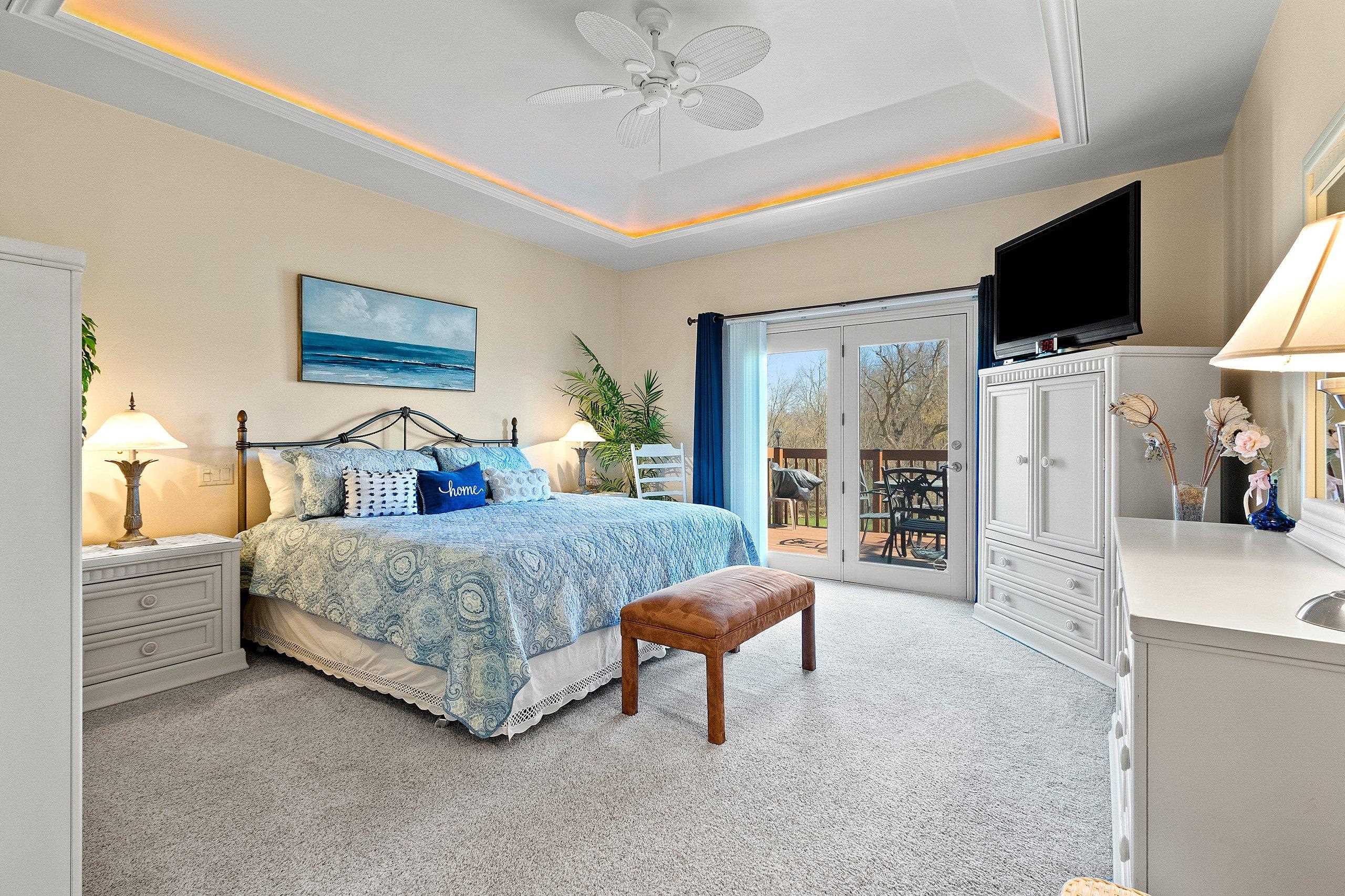 1653 Remington Ridge Way De Pere, WI 54115 - Photo 6 of 58