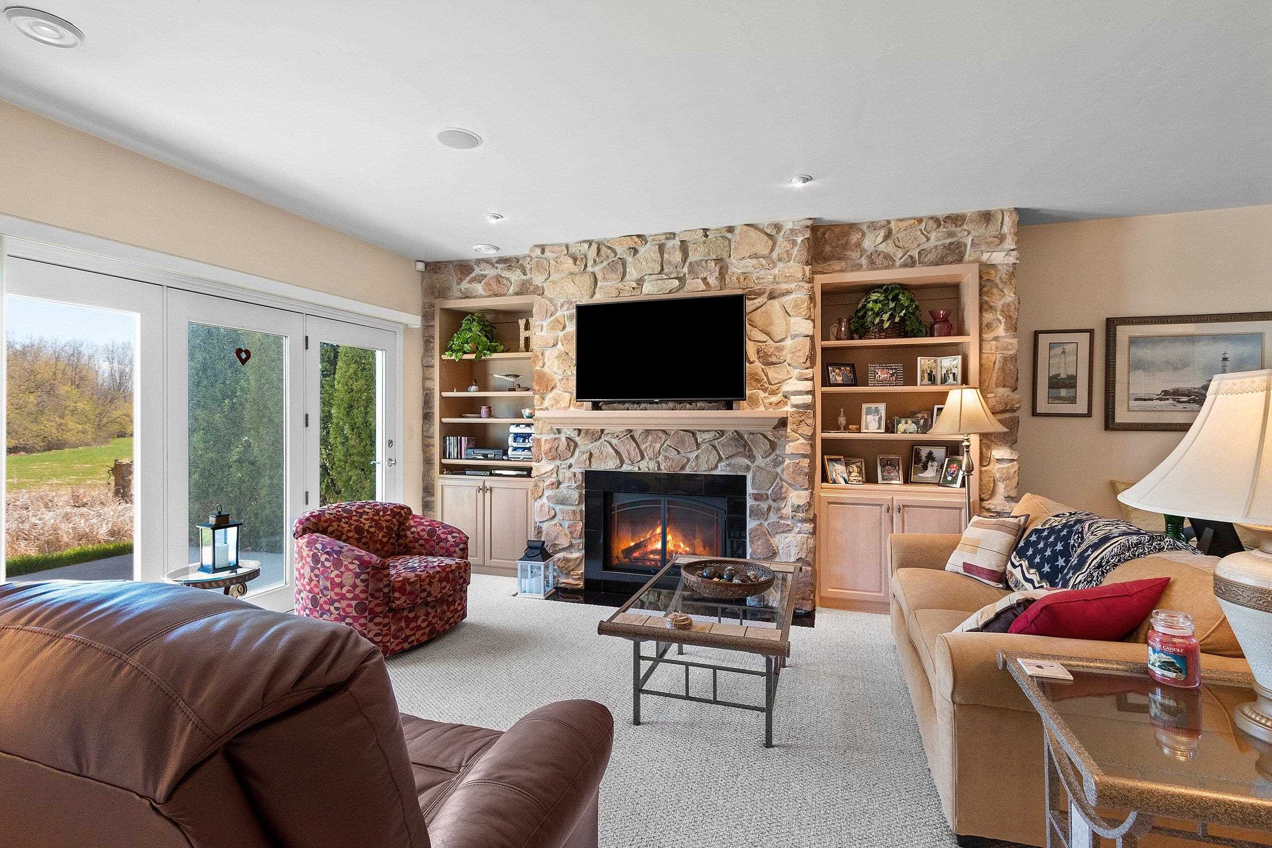 1653 Remington Ridge Way De Pere, WI 54115 - Photo 8 of 58