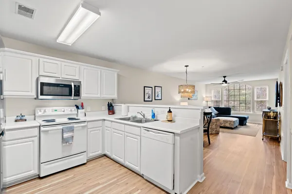 $324,900 | 1135 Blue Stem Drive, Unit 28G, Pawleys Island, SC 29585